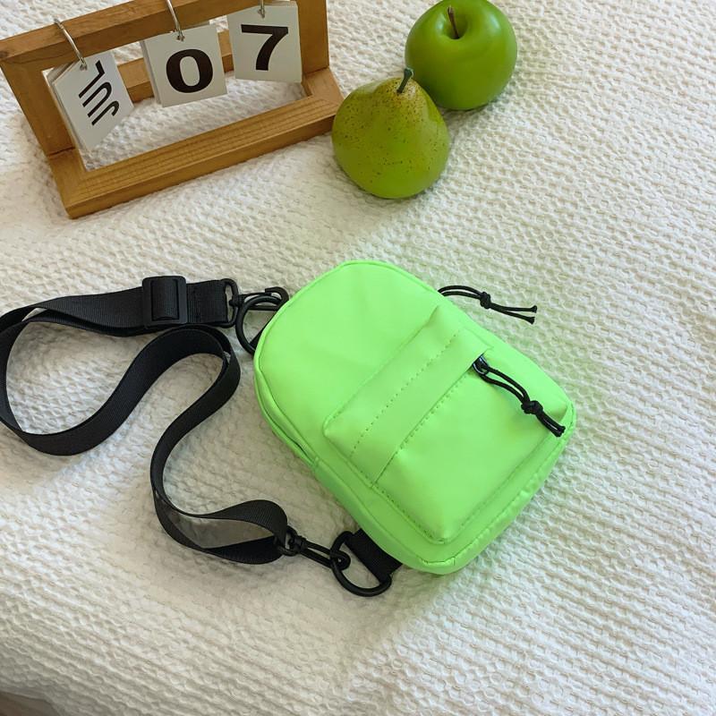 Trendy Minimalist Casual Crossbody Bag For Kids Stylish Nylon Chest Pack