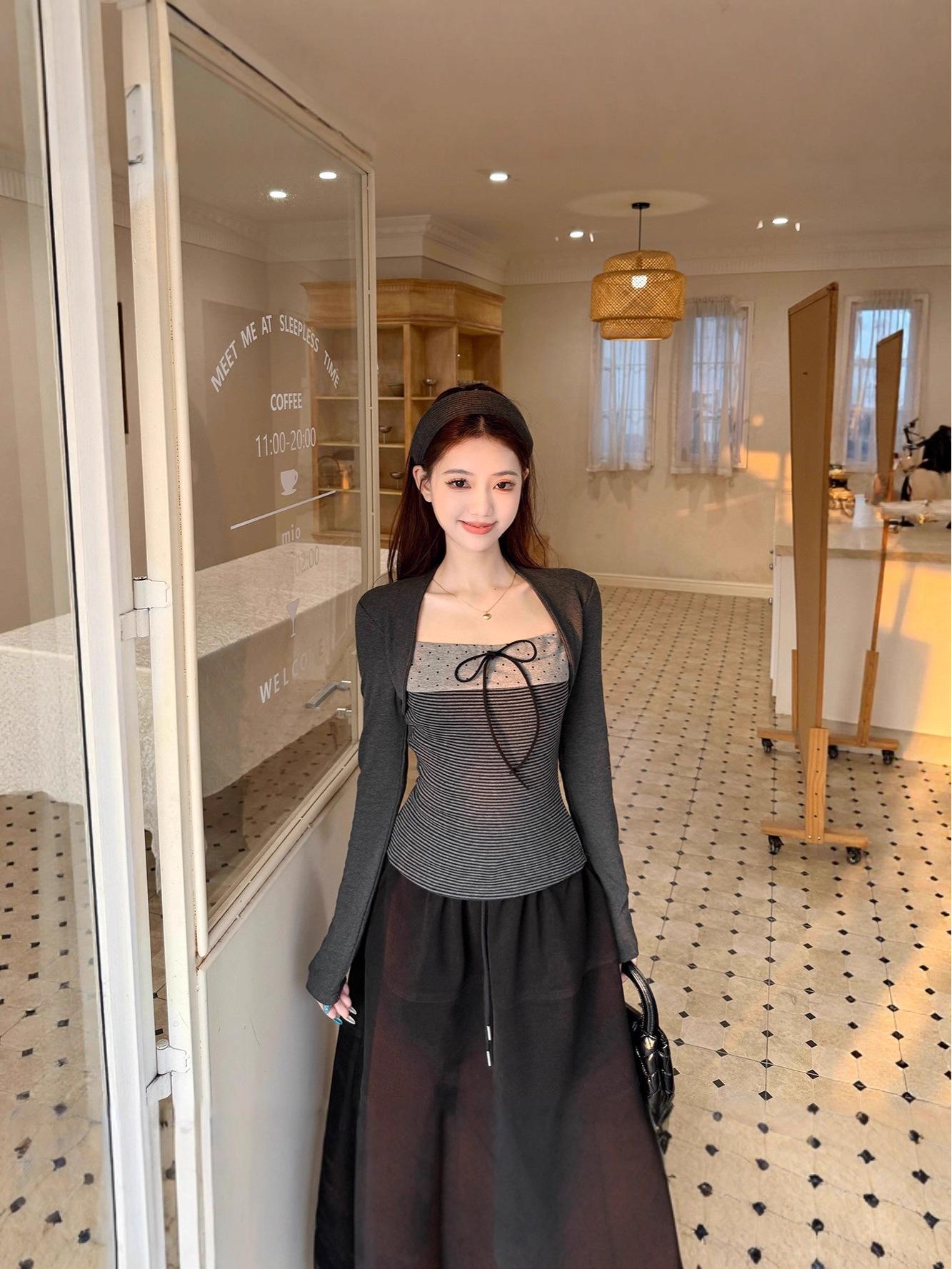 Korean Color-Block Bow-Tie Polka Dot Cropped Velvet T-Shirt S