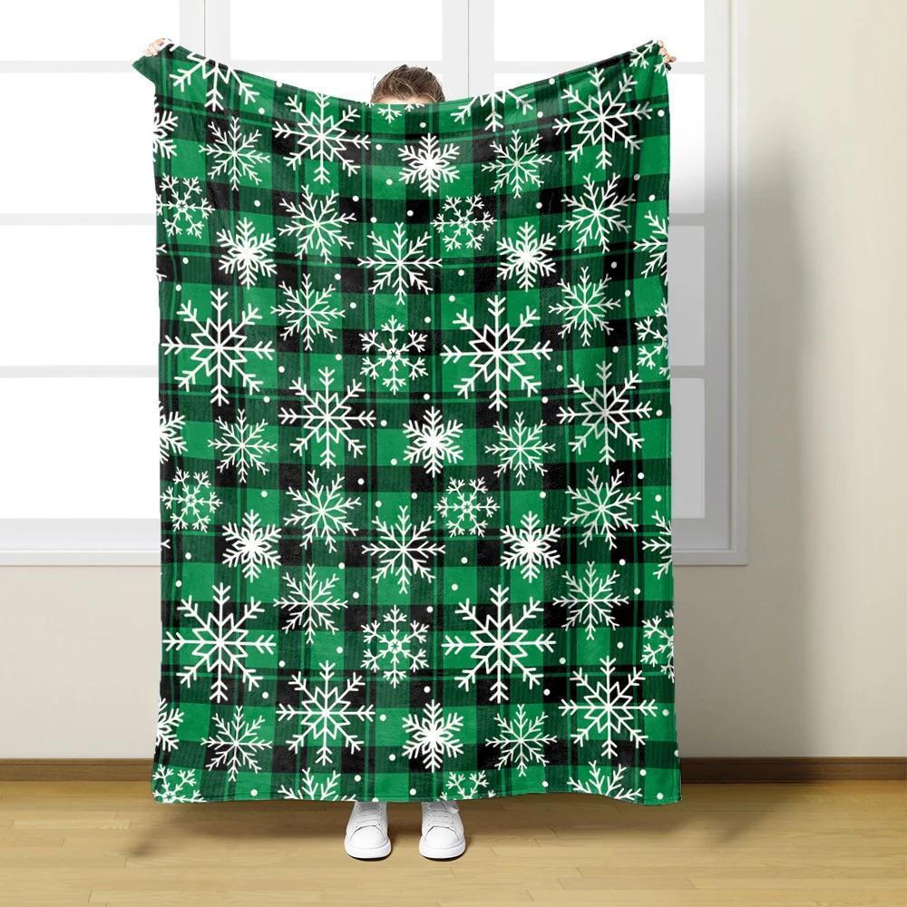 Warm Christmas Winter Flannel Blanket  Bedding Bedspread Sofa Throw  Knee Blanket  Perfect Christmas Decor  Gift