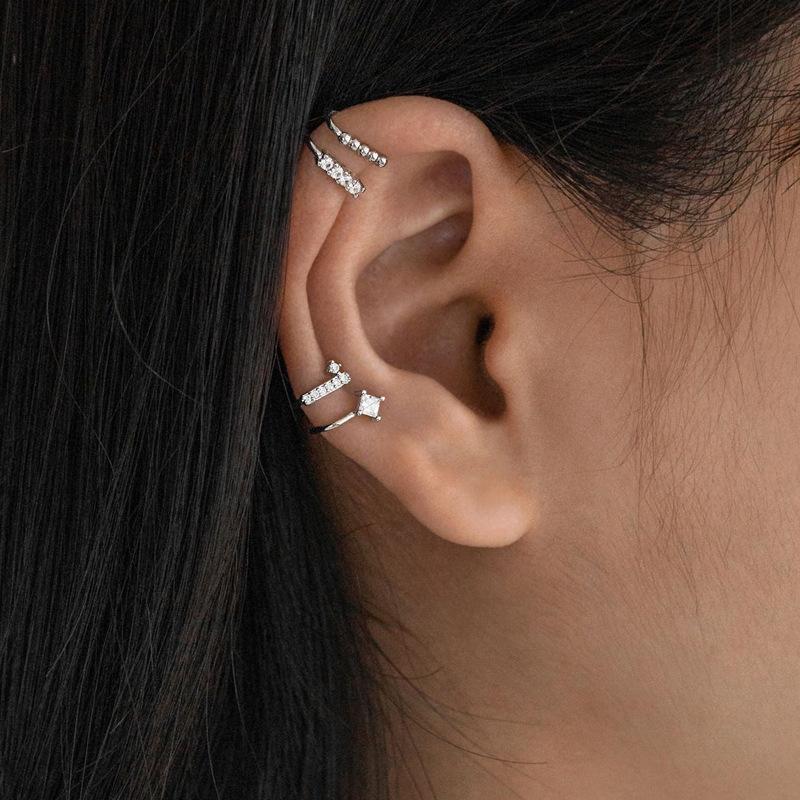 Korean Version of Temperament Simple Ear Bone Clip Small Exquisite Asymmetric Zircon No Ear Hole Tide Earrings