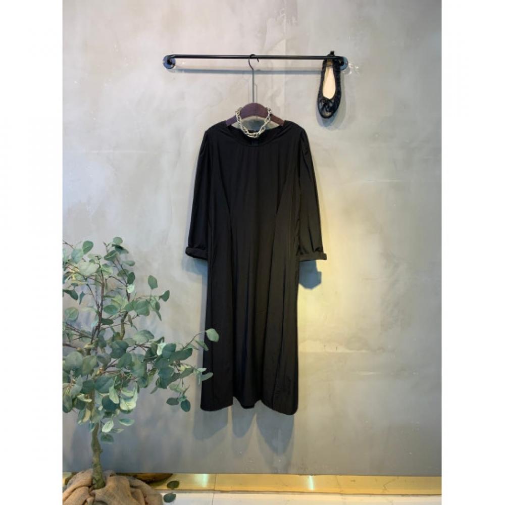 C S In The Room Puff Sleeve pIntuCk Long dreSS 2Color C