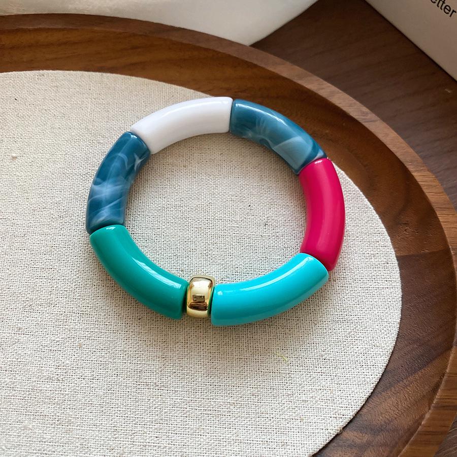 

Мраморный овальный браслет из смолы - Элегантные украшения для женщин