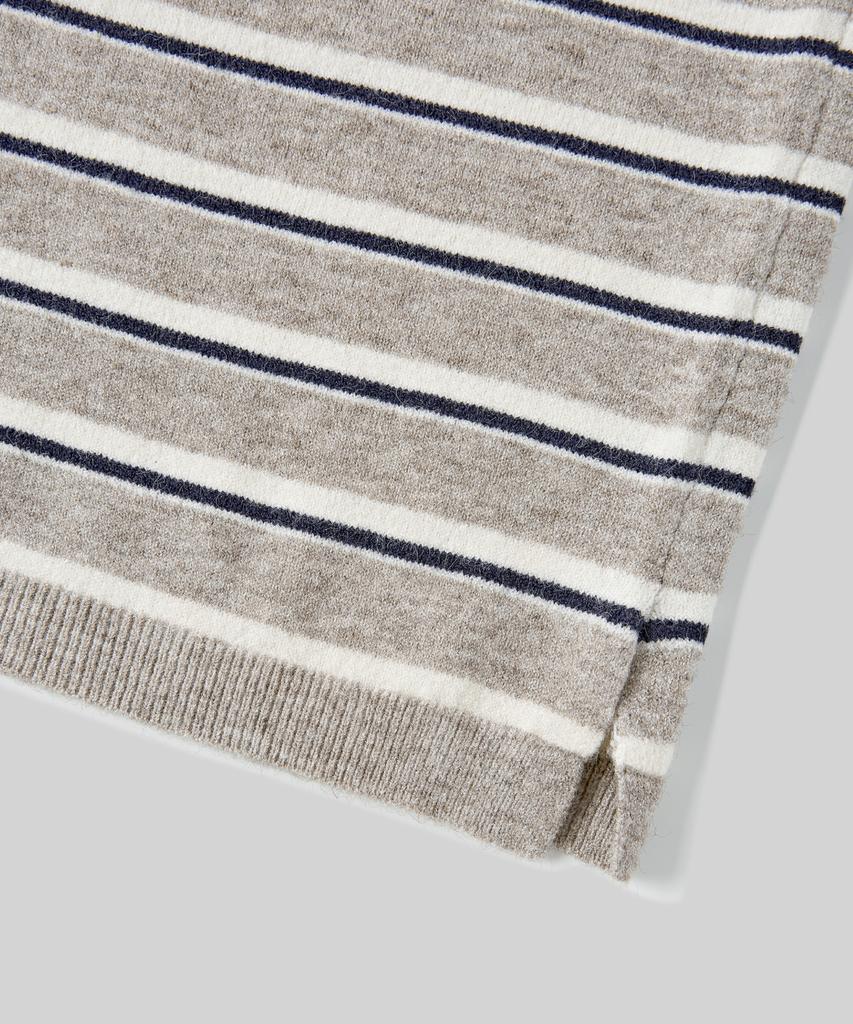 Beodeonteu Hairy Stripe Collar Knit [Light Brown]