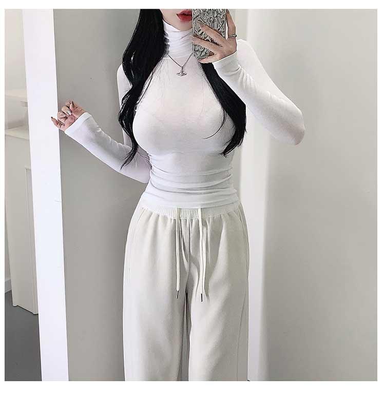 Korean Dongdaemun Women's Slim-Fit Cashmere High Neck Long Sleeve T-Shirt - Soft, Smooth, and Figure-Flattering