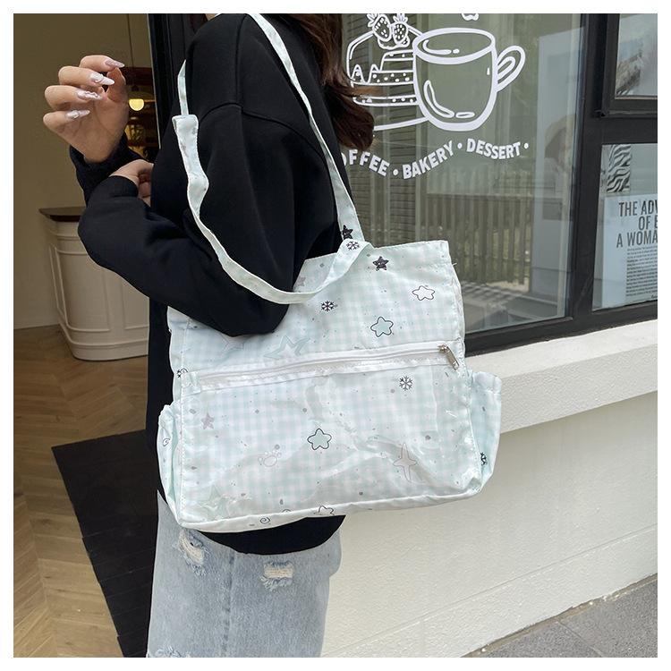Japanese Style Polyester Shoulder Bag, Mint Green Star Print Tote with Zipper, Spacious Commute Bag for Women CLE