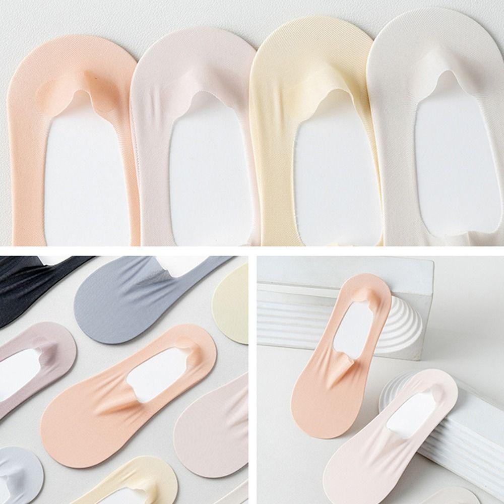 1 Pair Thin Breathable Boat Socks Non-slip Shallow Mouth Invisible Short Sock Solid Color Traceless Ice Silk Socks for Summer