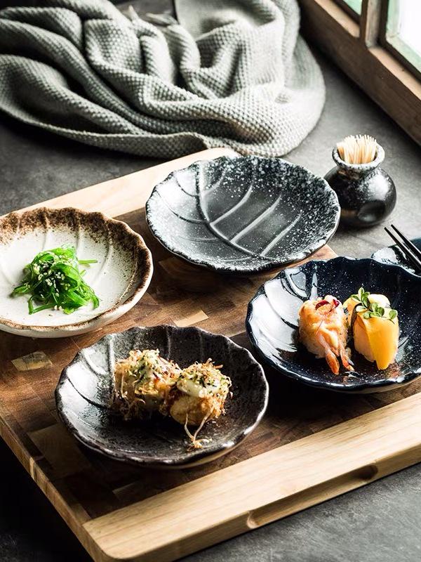 Japanese Ceramic Leaf Design Small Dish for Snacks, Sauce, or Sushi