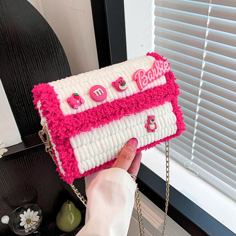 

Набір для в язання гачком DIY Kuromi з вовни: В язана вручну сумка через плече - Ідеальний подарунок для дівчини