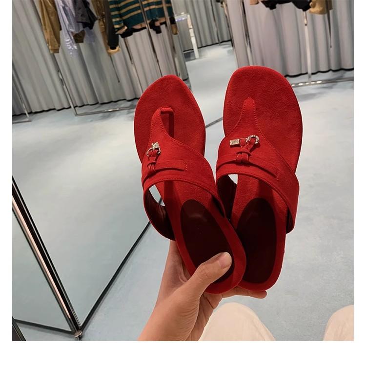 The Same Style As the Grape Mother, French Temperament Herringbone with Tassel, Versatile Low-heeled Cool Slippers, Women's Sandals, Spring and Summer