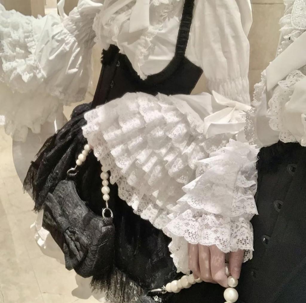 XHSUKADO Princess Long Detachable Lolita Shirt Size XL Women's Blouse, 6-Tier Sleeves, Sleeves, Ribbon, Style, Stylish, Lace, Ruffles, Cute, Top,