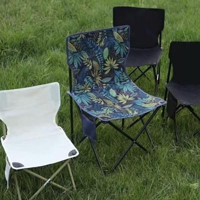 Tragbarer faltbarer Camping- und Angelstuhl mit Hocker zum Skizzieren und für die Freizeit