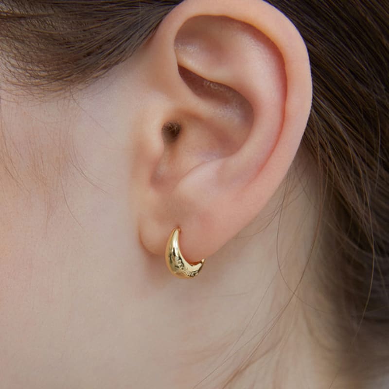 By Hyeres Luna Pebble One Touch Earrings S (2 Colors) BH6E45620_2