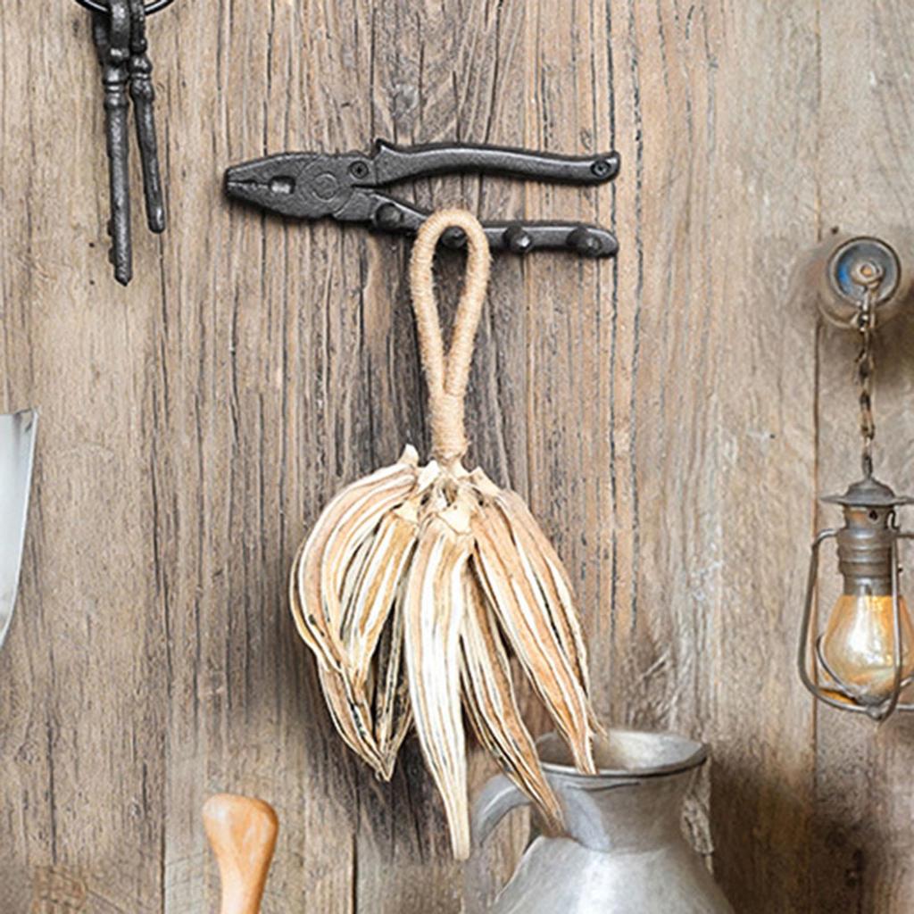 Cast Iron Wall Hooks Plier Shape Vintage Tool Hanger Rustic Key Hanger Holder for Homeowners DIY Enthusiasts Mechanics Craftsmen