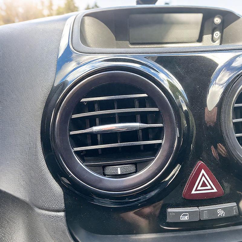 Vyměnitelný kryt výdechu vzduchu do auta Mřížka vnitřní zásuvky Kryt větracího otvoru klimatizace pro Opel ADAM CORSA D MK3 Vauxhall 2201099 13417363