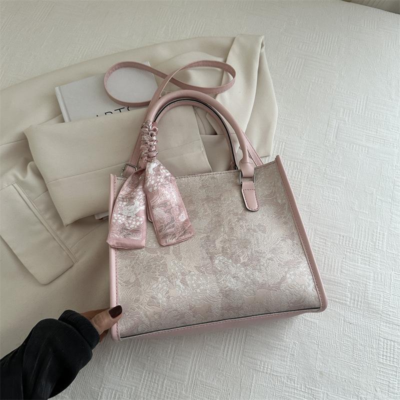 

Ретро-сумка на одно плечо через плечо, маленькая квадратная женская простая и модная маленькая сумка, летняя новая стильная модная простая сумка