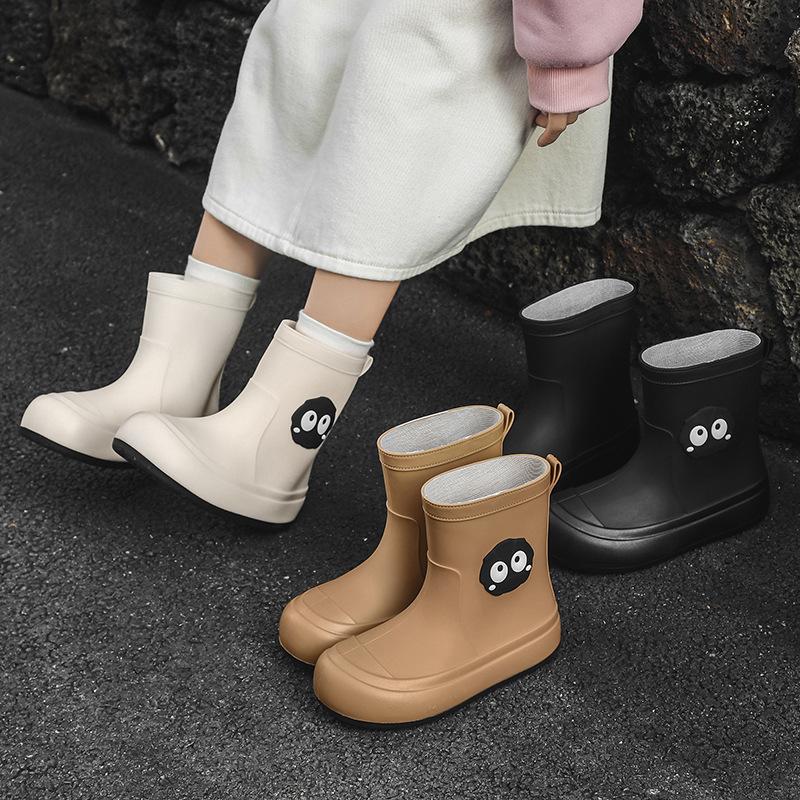 Rain shoes women's new cartoon rain boots adult medium tube water boots wear non-slip student water shoes thermal rubber shoes