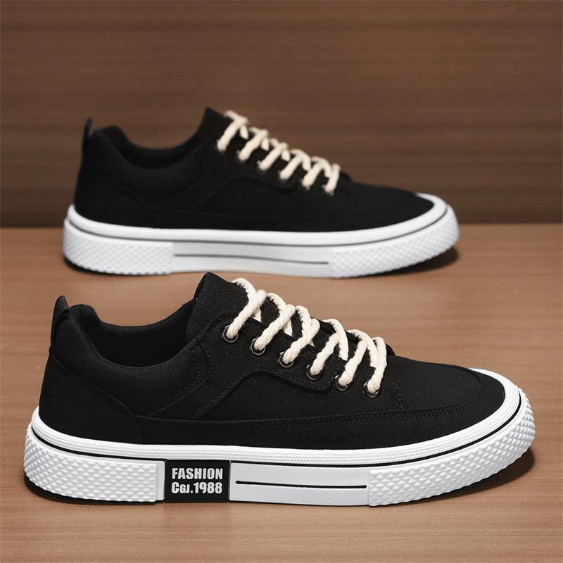 New Men's Classic Four Seasons Fashion Low Top Canvas Skateboarding Shoes Comfortable Soft Sole Sneakers