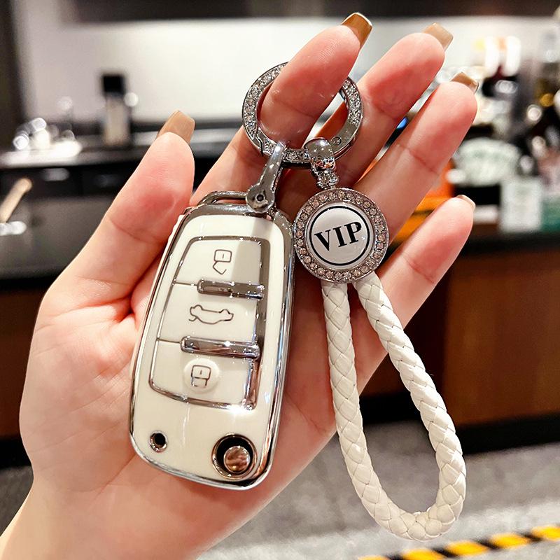 Chery Key Case for Tiggo 3x, Arrizo 5, and QQ Ice Cream - High-End Protective Shell with Buckle for Women.