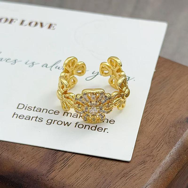 Flowers Like Brocade Medieval Vintage Court Style Light Luxury Temperament Zir*****Pen Ring Niche Design Ring