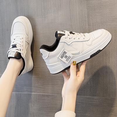 Weiße Schuhe Studenten Leder Dicke Sohle Höhenerhöhung Lässige Sneaker
