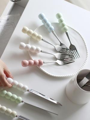Jídelní příbory – Sady příborů