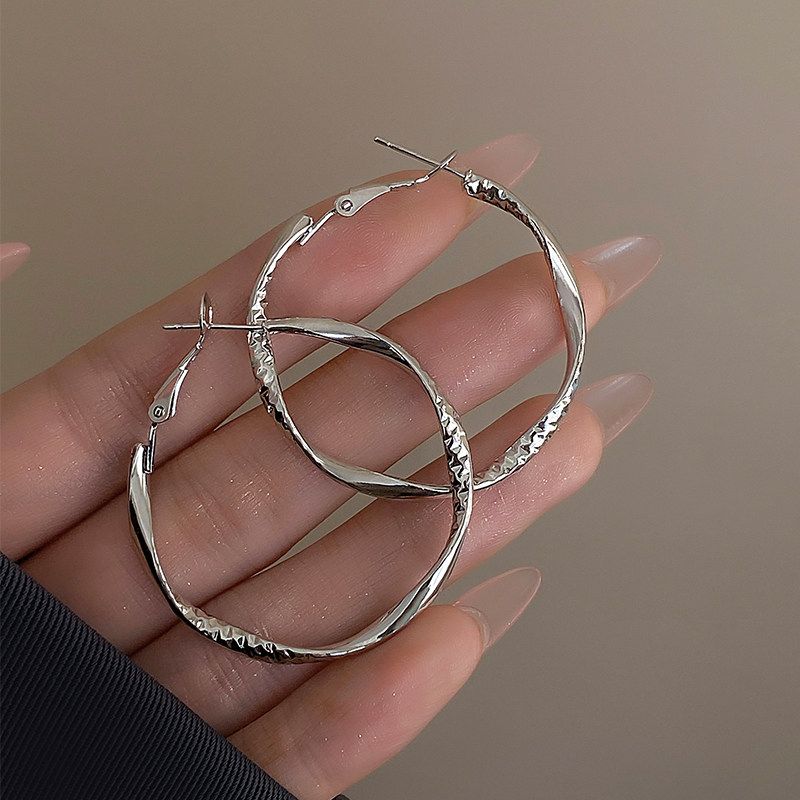 Silver Fancy Earrings Female Fashion Style Stylish Exaggerated Circle Stud Earrings Cold Style Temperament Fashion Earrings Silver Twisted Texture Earrings