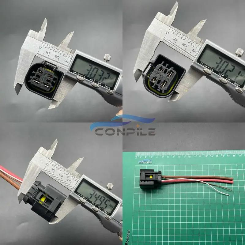 1pc Water Pump Plug Cable for BMW 3 5 7 Series X5 X6 X1 Z4 N52 N54 N55 Mercedes-Benz Electronic