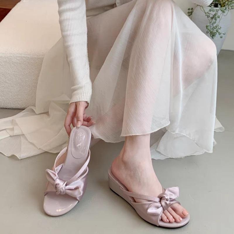 

Slope heel leopard print cool slippers women s summer wear new with skirt bow holiday sandals 35 фиолетовый