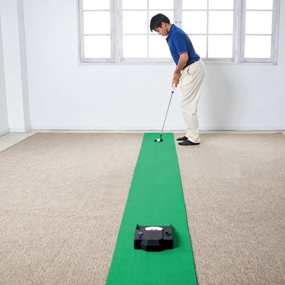 DAIYA GOLF TR-480 Portable Auto Putt Practice Aid, Electric, Quiet, Auto-Return, USB or Battery Compatible, Lightweight, A4 Size, Portable, Black