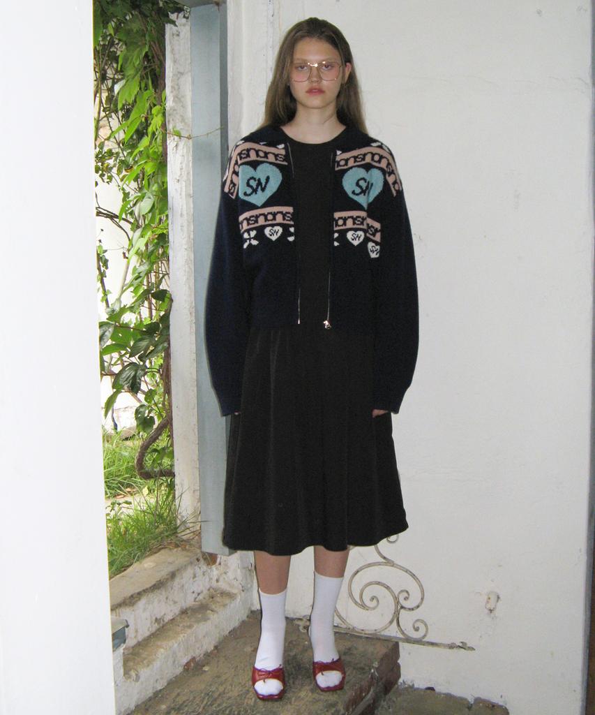 Sinun Tuck Shirring Dress (Black)