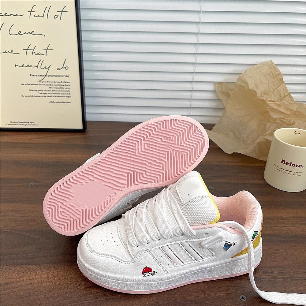 Cartoon cute bread shoes summer new niche board shoes versatile sports board shoes casual white shoes