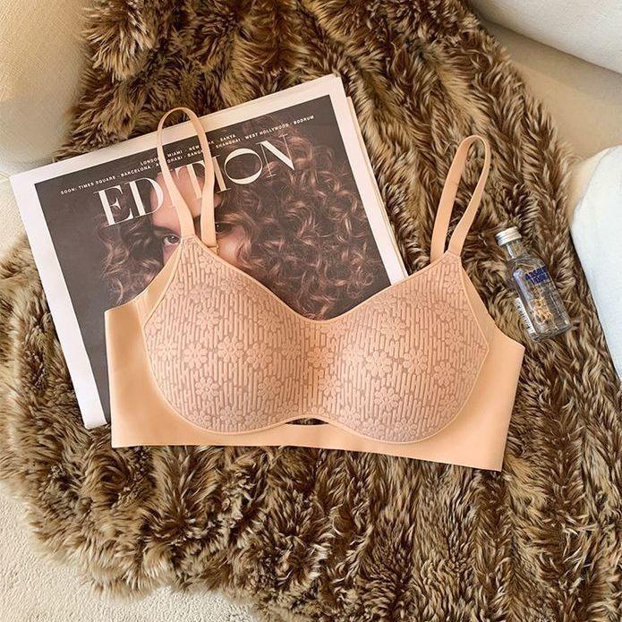 Tunn kupa spets-BH för kvinnor Bygelfri mjuk bomulls push-up-BH för stora bröst med sidokontroll av brösten och lyftfunktion