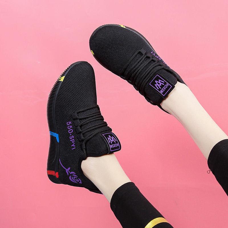 Fashion Mesh Womens Vulcanized Shoes Breathable Mom Shoes Lace Up Lightweight Female Flats Soft Women Sneakers Non Slip Zapatos De Mujer