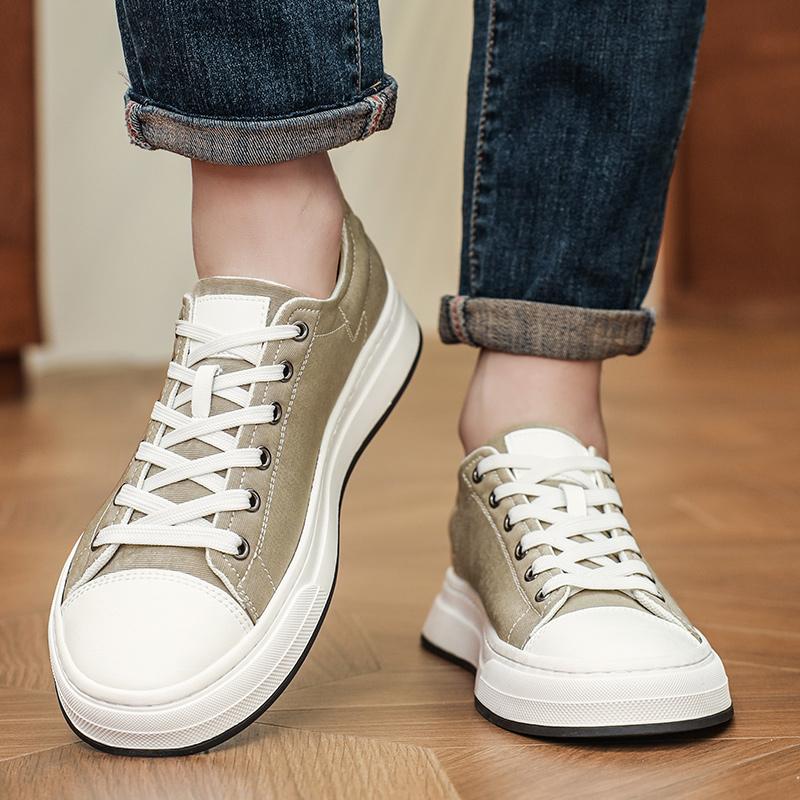 Fashion Spring and summer men's shoes Classic Comfort Designer Style Daily office work young Lightweight Hot Handsome canvas shoes