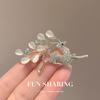 Deer Brooch for Ladies High-end and Elegant Exquisite Sweater Suit Corsage Accessory Fixed Clothes,Anti-glare Buckle