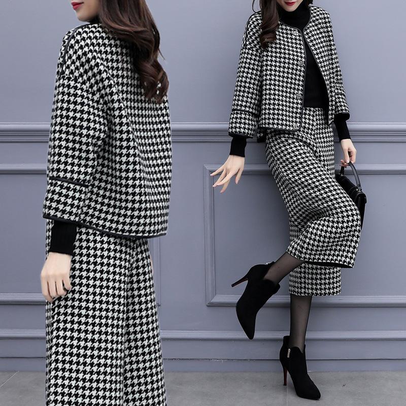 Women's Autumn and Winter Two-piece Suit Pants, Checkered Woolen Coat, Wide-leg Pants, Casual and Fashionable Women's Set