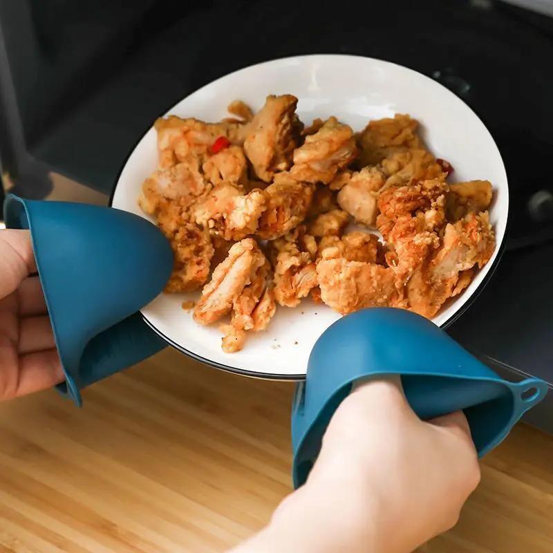 Bowl Pot Stand Tongs Spoon and Chopsticks Rest Lifting Hot Kitchen Useful Things Food Bowls Pots Supplies Instant Cooker Air Bar