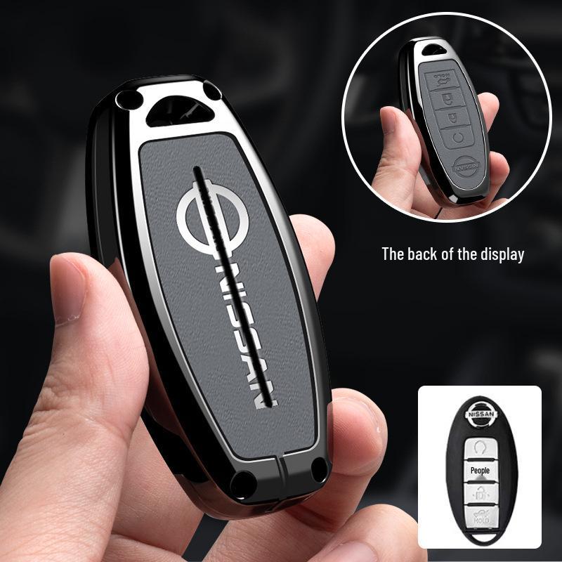 Metal Keychain Cover for Nissan Qashqai, X-Trail, Tiida, Kicks, Murano, Sylphy, Terra