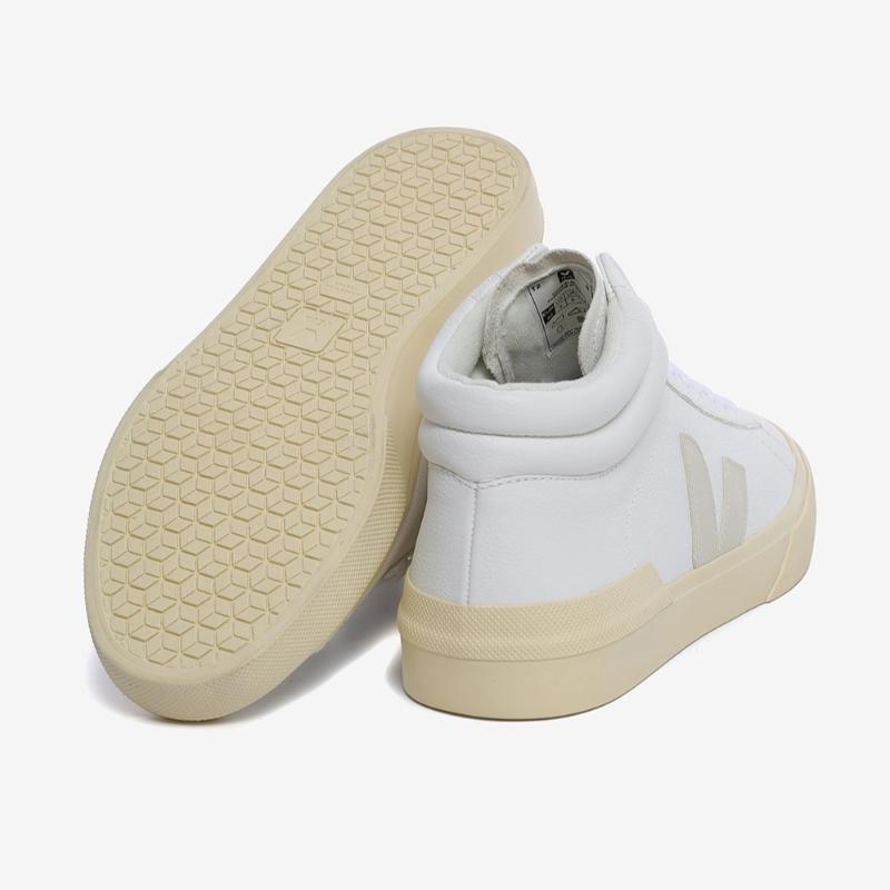 Veja Unisex Trekking Shoes Minotaur Svju223tr05 918