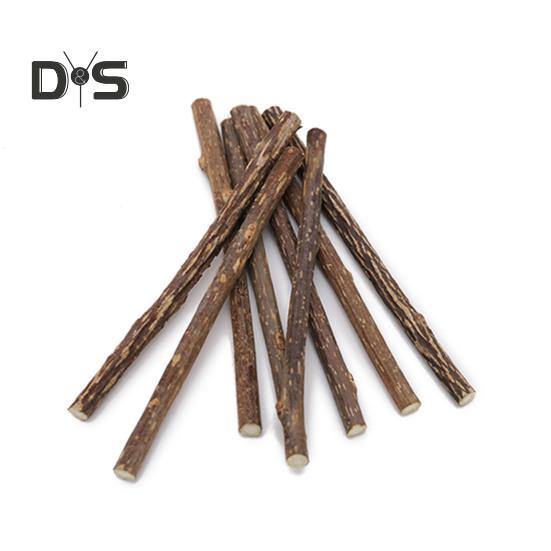 8Pcs Cat Chew Stick Natural Catnip Sticks Teeth Cleaning Chew Toys Kitty Interactive Playtime Snack Sticks for Indoor Cat