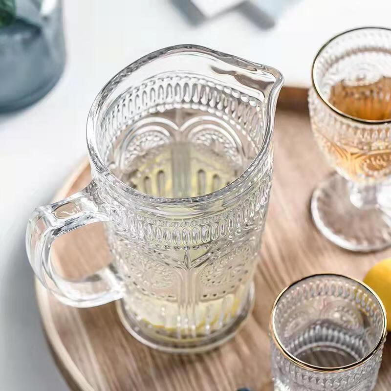Dairuien INS Gold Rim Sunflower Embossed Glass Cup