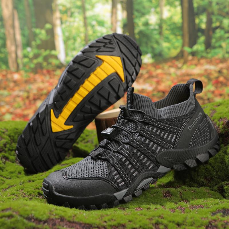 Fashion New men and women outdoor hiking mesh surface breathable leisure sports travel hiking mountaineering rock climbing couple shoes