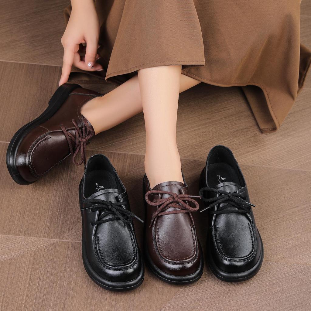 Women's Genuine Leather Soft Sole Casual Shoes - Non-slip, Comfortable, Single Shoes for Spring and Autumn.