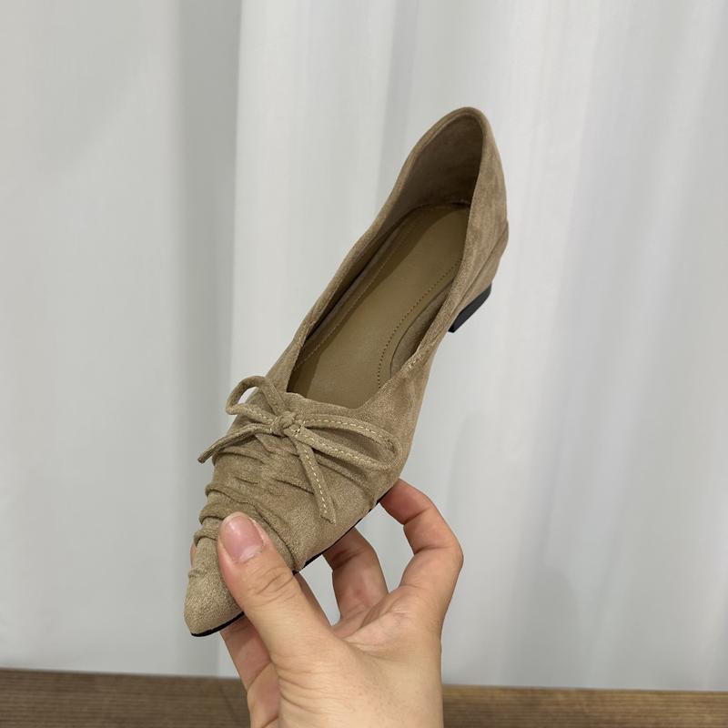 Fashion SUOJIALUN New Brand Women Flat Shoes Fashion Pointed Toe Pleated Shallow Slip On Single Shoes Increases Internal Dress Boat Shoe