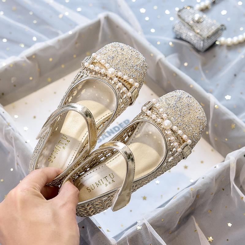 High-heeled girls' princess shoes for spring and autumn2026New style little girl's leather shoes with dress, soft-soled children's crystal shoes