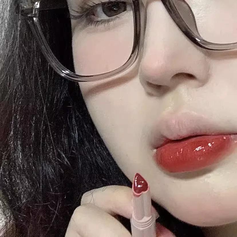 First Kiss Lipstick Lia Non-Stick Cup Non-Fading Natural Look Brightening Pure Desire Watermelon Lipstick Student-Friendly Affordable Flagship Product