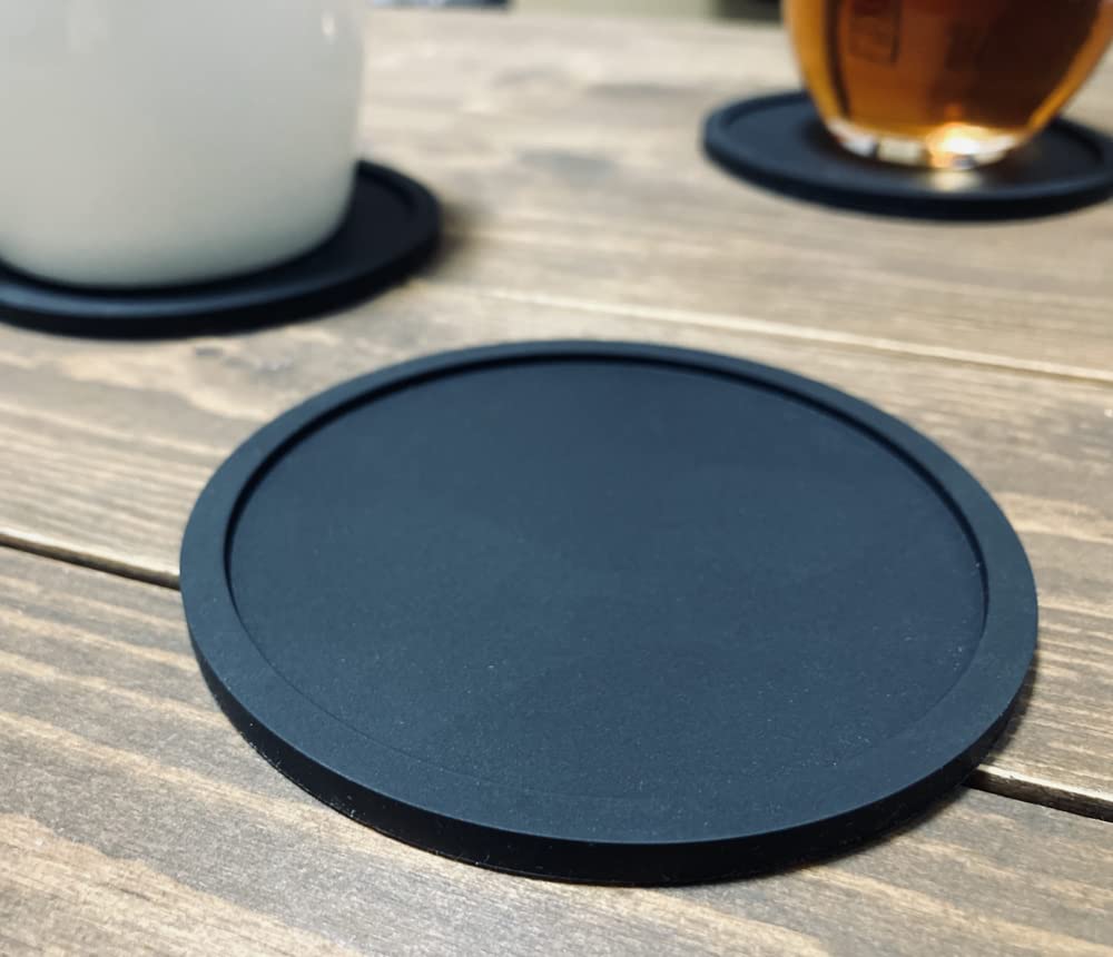 iiNOWL Silicone Coasters, Pack of 4, Stylish Round Shape, Approx. 10cm Diameter, Heat-Resistant, Flexible Material, Black (Solid Black)