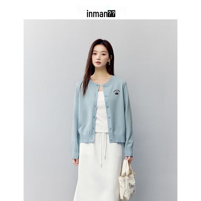 

Женский вязаный кардиган с вышивкой S