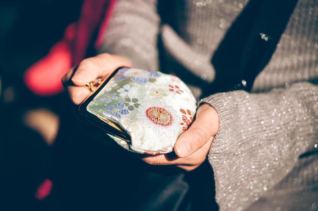 Kyoto Geibido Spänne Handgjord av japanska Tillverkad i Japan Rutig Nishijin-ori 3,3-tums Plånbok, Hantverkare, Mönster, (Rosa Mönster)