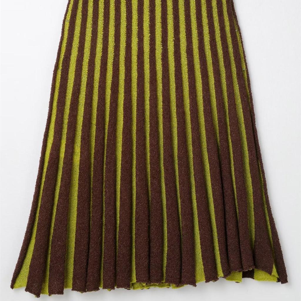 2025 Spring Women's Elegant Striped Patchwork Knit Sleeveless Waist-Cinching Dress